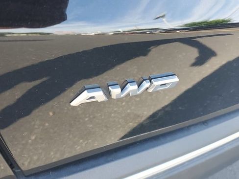 Certified 2023 Cadillac XT5 Luxury AWD/4WD image 8