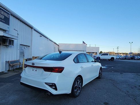 Used 2021 Kia Forte LXS image 5