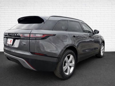 Used 2018 Land Rover Range Rover Velar S image 4