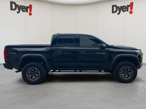 Used 2025 Chevrolet Colorado ZR2 w/ Technology Package AWD/4WD image 7