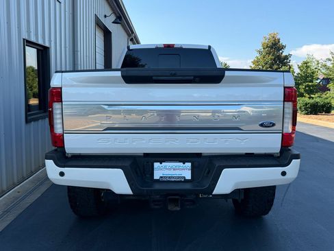 Used 2019 Ford F350 Platinum w/ Platinum Ultimate Package AWD/4WD image 5