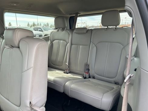Used 2023 Jeep Wagoneer 4WD w/ Convenience Group I image 11