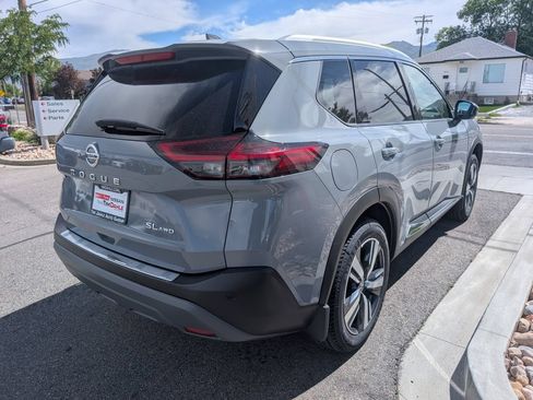 Used 2021 Nissan Rogue SL w/ Premium Package AWD/4WD image 6