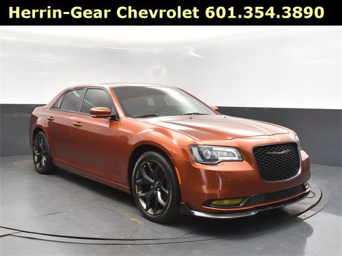 Used 2021 Chrysler 300 S image 9