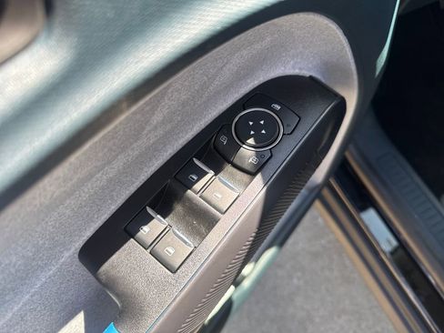 New 2026 Ford Maverick XLT image 12