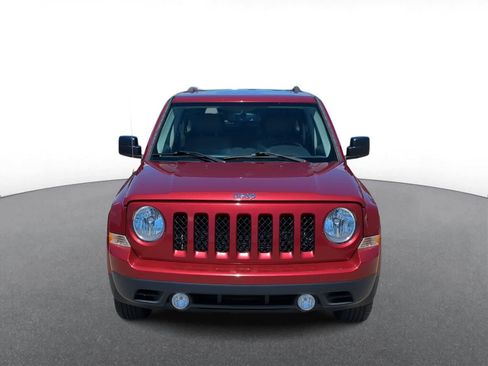 Used 2015 Jeep Patriot High Altitude FWD image 3