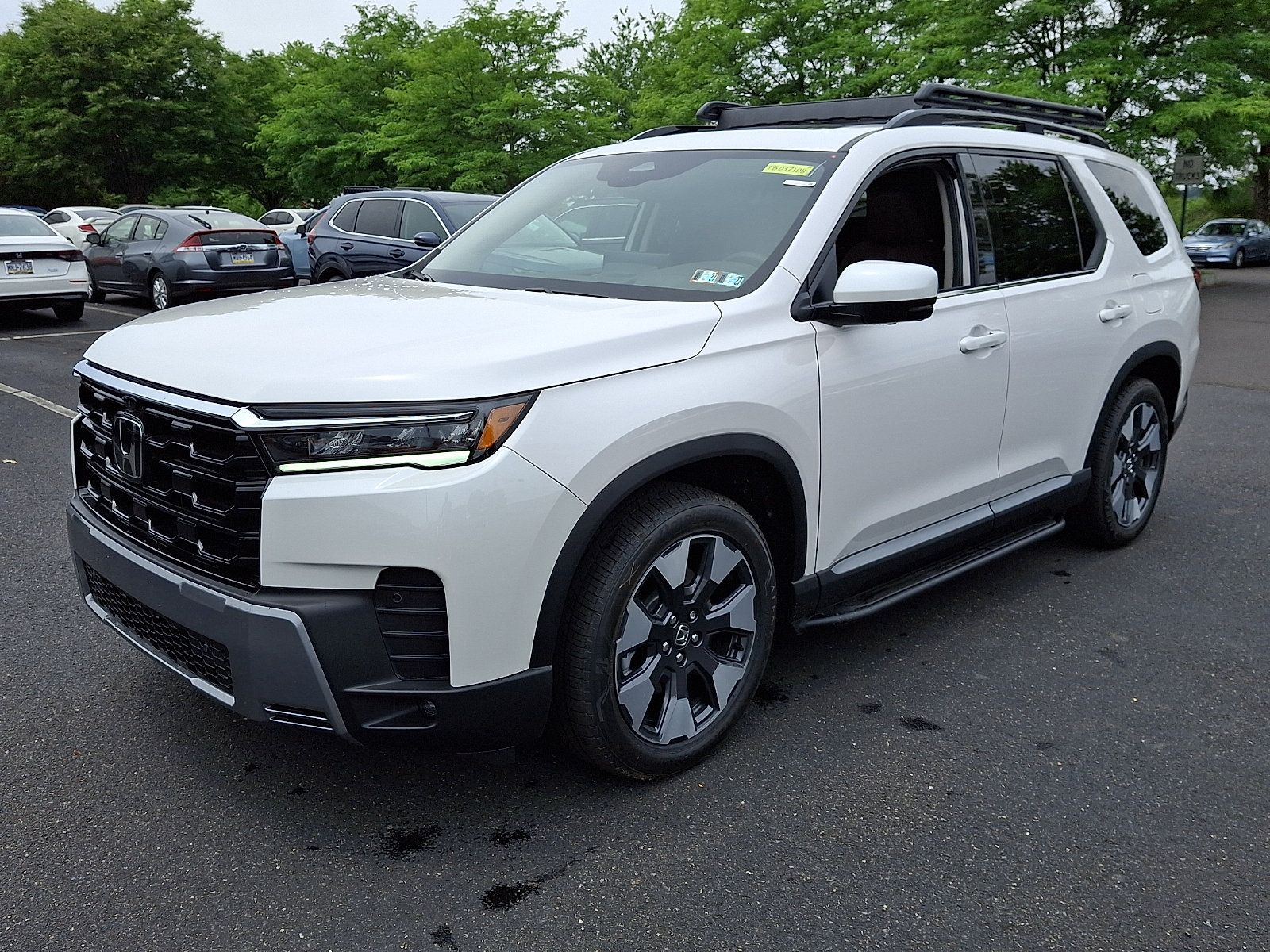 New 2026 Honda Pilot Elite image 2