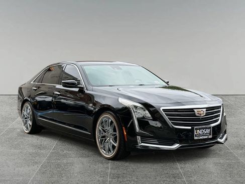 Used 2018 Cadillac CT6 Luxury AWD/4WD image 9