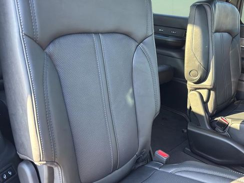 New 2026 Jeep Grand Wagoneer Limited AWD/4WD image 42