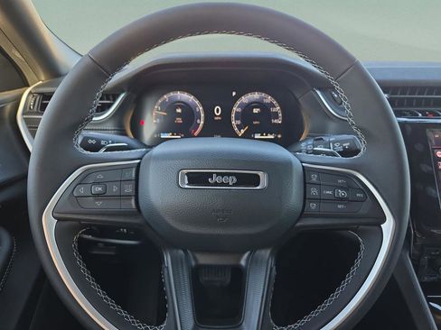 New 2025 Jeep Grand Cherokee Laredo X RWD image 22