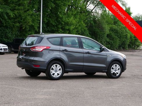 Used 2015 Ford Escape S FWD image 3