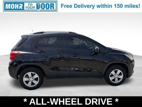 Used 2021 Chevrolet Trax LT AWD/4WD image 7