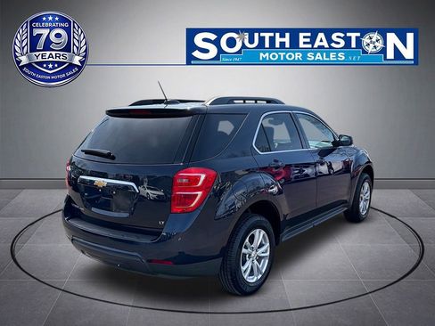 Used 2017 Chevrolet Equinox LT image 6