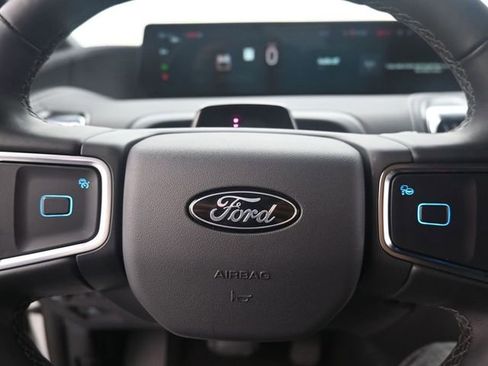 New 2025 Ford Expedition Max Platinum w/ Stealth Performance Package image 9