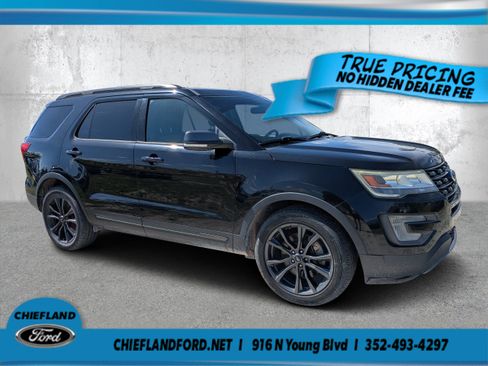 Used 2017 Ford Explorer XLT w/ Equipment Group 202A FWD image 1
