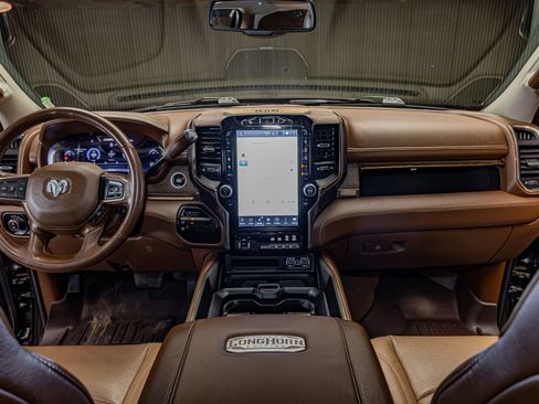 Used 2024 RAM 3500 Limited w/ Towing Technology Group image 14