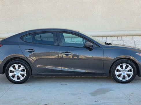 Used 2015 MAZDA MAZDA3 i Sport image 2