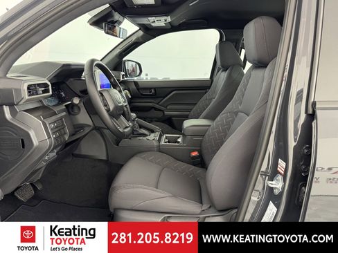 New 2025 Toyota Tacoma SR5 image 5