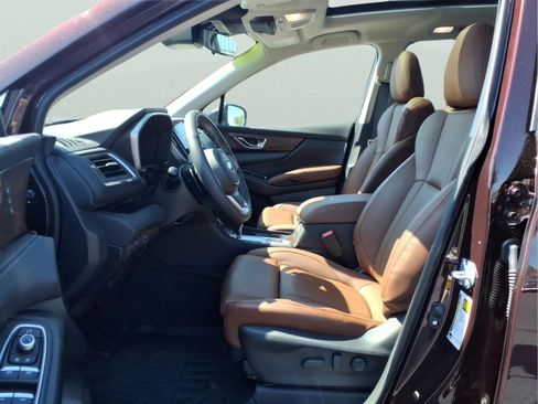 Certified 2025 Subaru Ascent Touring w/ Popular Package #1 AWD/4WD image 10