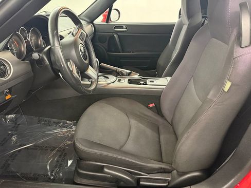 Used 2009 MAZDA MX-5 Miata Touring RWD image 8