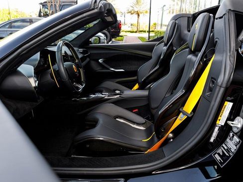 Used 2024 Ferrari 296 GTS RWD image 10