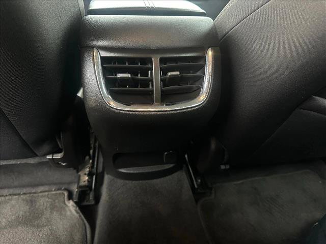 Used 2018 Chevrolet Malibu LT FWD image 19