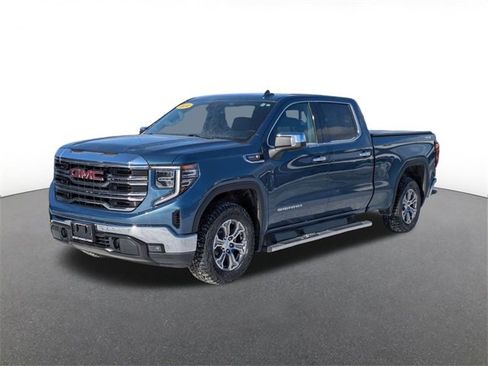 Used 2024 GMC Sierra 1500 SLT w/ SLT Convenience Package image 5