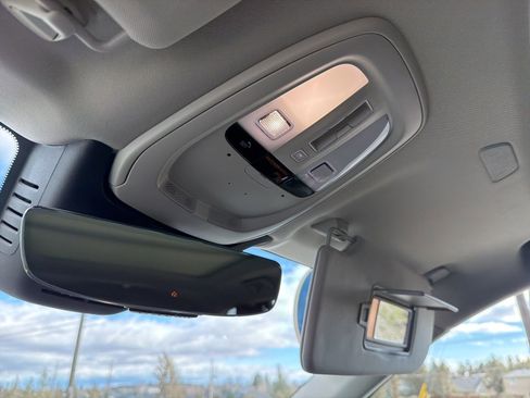 Used 2024 Volvo XC90 B5 Core w/ Protection Package Premier image 68