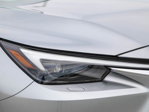 New 2026 Lexus TX 500h AWD image 8