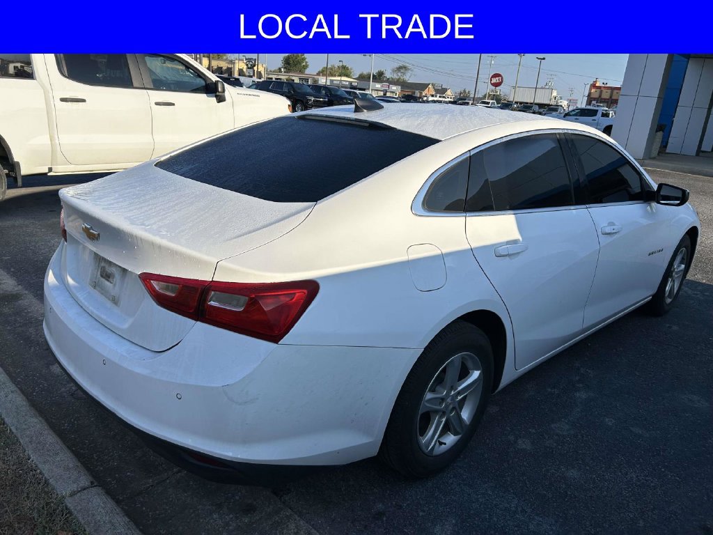 Used 2024 Chevrolet Malibu LS FWD image 2