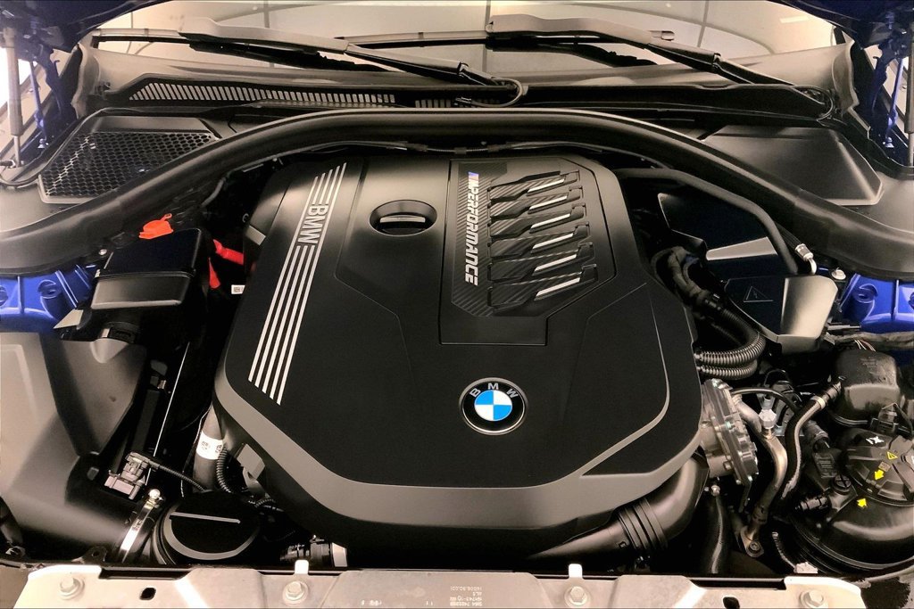 Certified 2025 BMW M240i Coupe RWD image 9