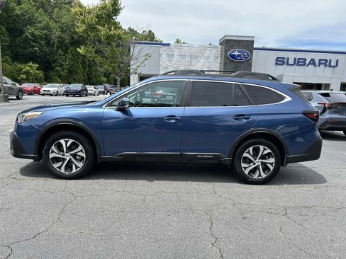 Used 2020 Subaru Outback Limited w/ Popular Package #2 AWD/4WD image 2