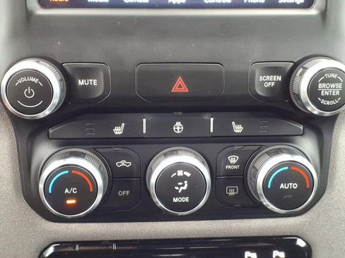 Used 2021 RAM 1500 Big Horn w/ Built-to-serve Edition AWD/4WD image 26