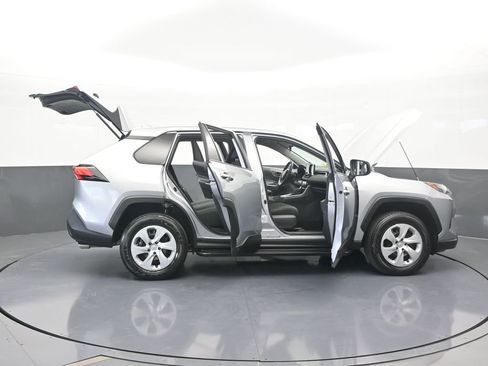 Used 2023 Toyota RAV4 LE image 70