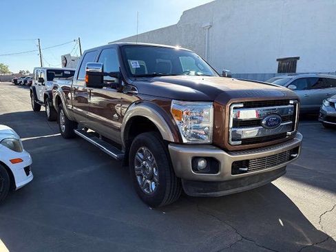 Used 2012 Ford F250 King Ranch w/ King Ranch w/Chrome Pkg image 28
