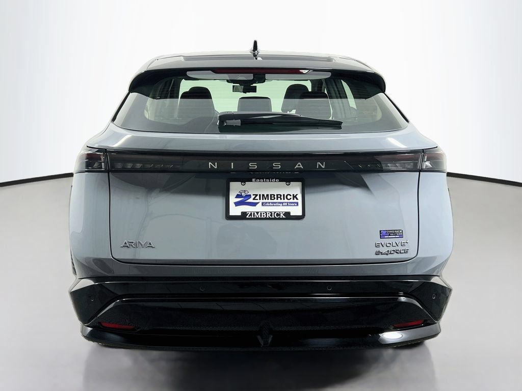Used 2024 Nissan Ariya AWD image 6