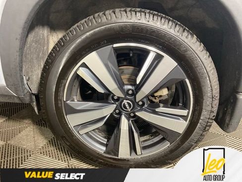 Used 2022 Nissan Rogue SL w/ SL Premium Package AWD/4WD image 22