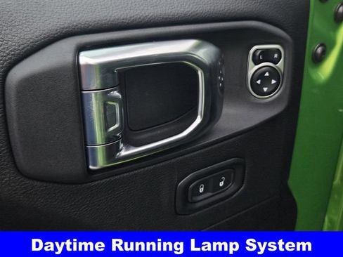 New 2025 Jeep Gladiator High Tide image 27