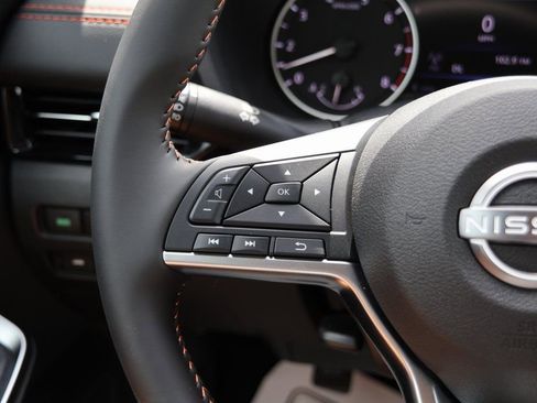 New 2025 Nissan Sentra SR image 10