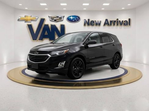 Used 2019 Chevrolet Equinox LT FWD image 1