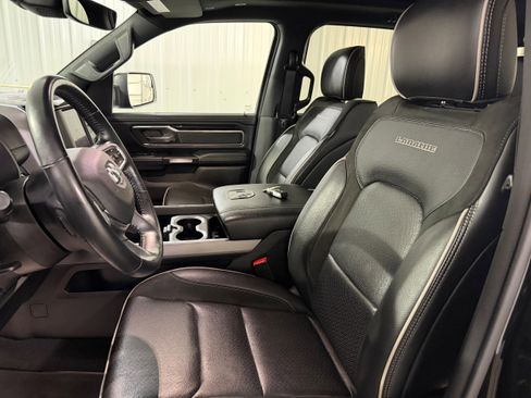 Used 2022 RAM 1500 Laramie w/ Sport Appearance Package image 16
