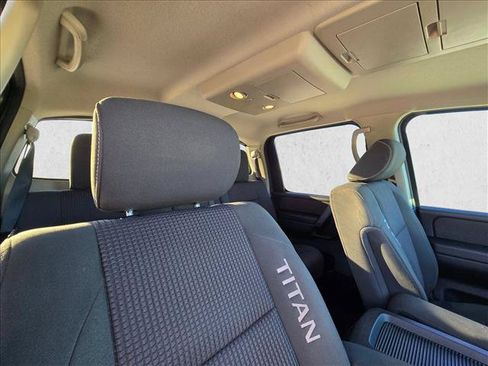 Used 2014 Nissan Titan PRO-4X AWD/4WD image 25