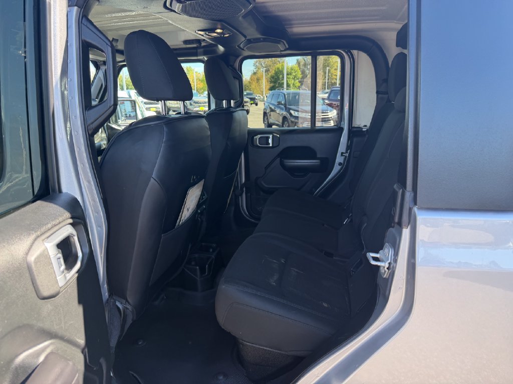 Used 2020 Jeep Gladiator Sport w/ Quick Order Package 24S AWD/4WD image 5
