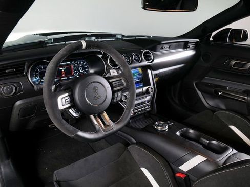 Used 2022 Ford Mustang Shelby GT500 w/ Technology Package image 21