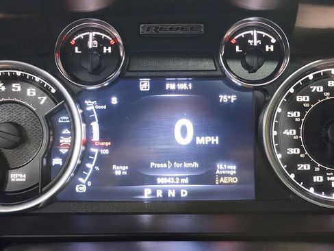 Used 2018 RAM 1500 Rebel w/ Luxury Group AWD/4WD image 14