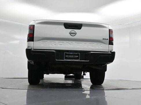 Used 2022 Nissan Frontier S w/ Technology Package image 44