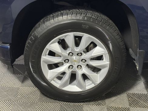 Used 2022 Chevrolet Silverado 1500 Custom image 12