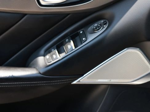 Used 2017 INFINITI Q50 3.0t Premium RWD image 43