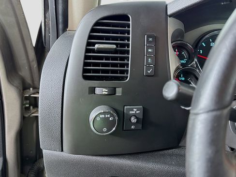 Used 2014 Chevrolet Silverado 3500 LT w/ Interior Plus Package AWD/4WD image 14