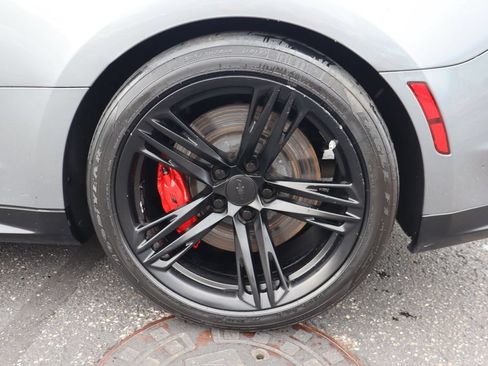 Used 2022 Chevrolet Camaro ZL1 RWD image 32